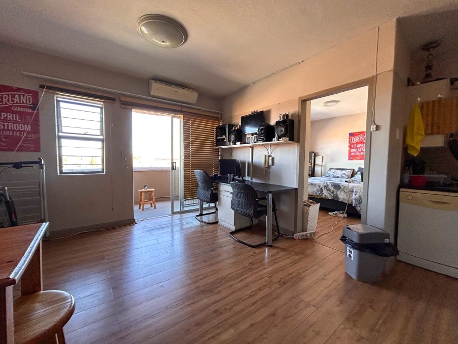 1 Bedroom Property for Sale in Die Bult North West